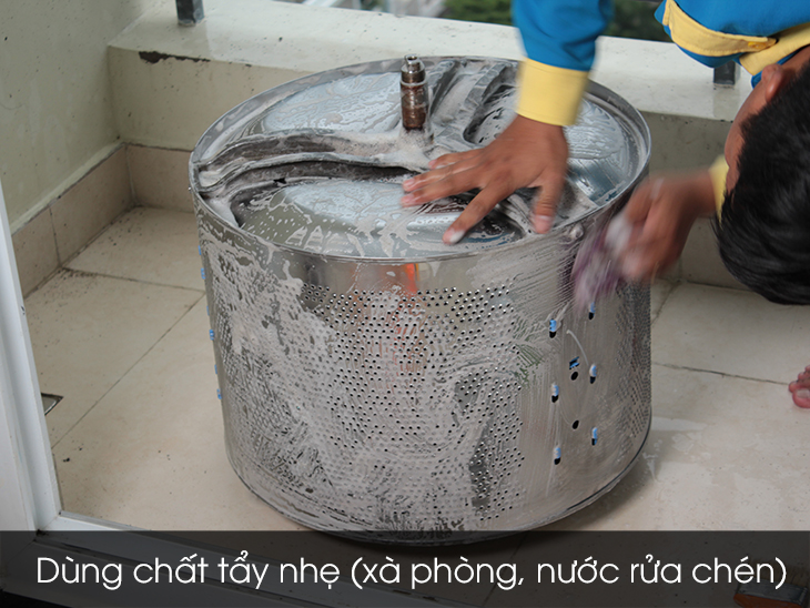 5 buoc ve sinh may giat don gian ban co the tu lam tai nha 31