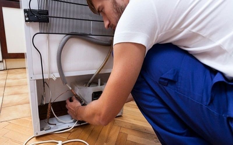 tu-lanh-bi-ro-dien-9 tu lanh bi ro dien 9