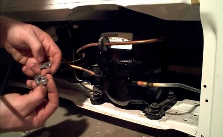 tu-lanh-bi-xi-ga-9 tu lanh bi xi ga 9