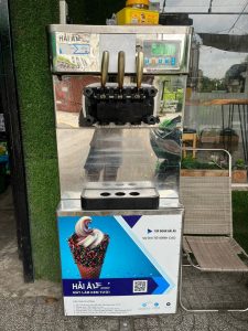 z3945387936963 f6a4779e33c0df4bb46c564af85e7ed3 225x300 2