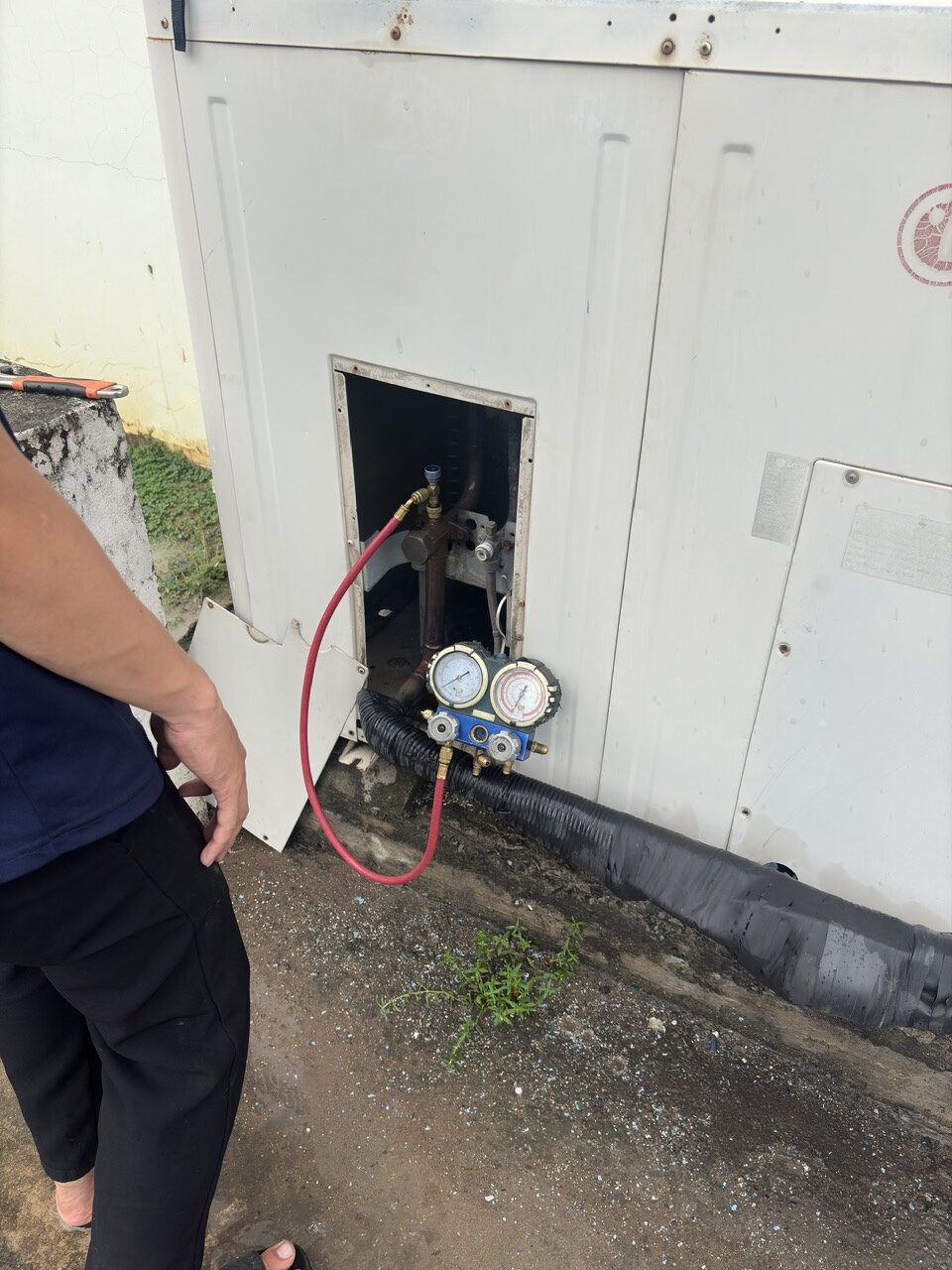 Sửa máy lạnh Bến Cát Bình Dương Z6692861267995 8ee6ff1b20298fb868399aac426e6895