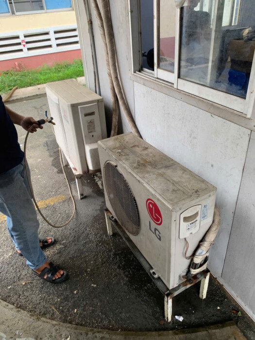 Z6711903800011 870d182824403abd0e35e4d55ca79ff3