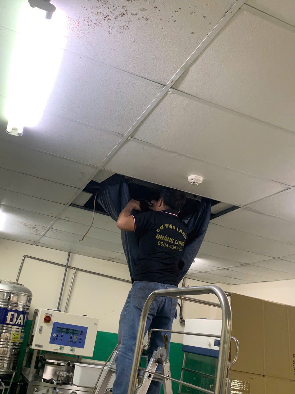 Sửa máy lạnh Bến Cát Bình Dương Z6711903808458 Befd042733d889568d140472efd6f966