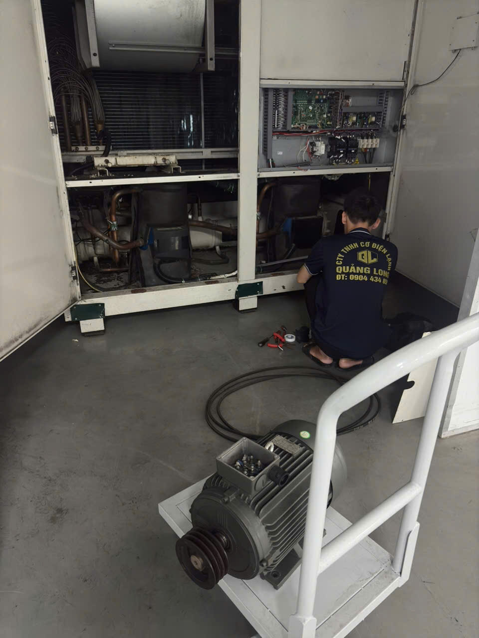 Sửa máy lạnh Tân Uyên Bình Dương Z6711904008352 Ec21eff67b560d495609acfe512a3b6d