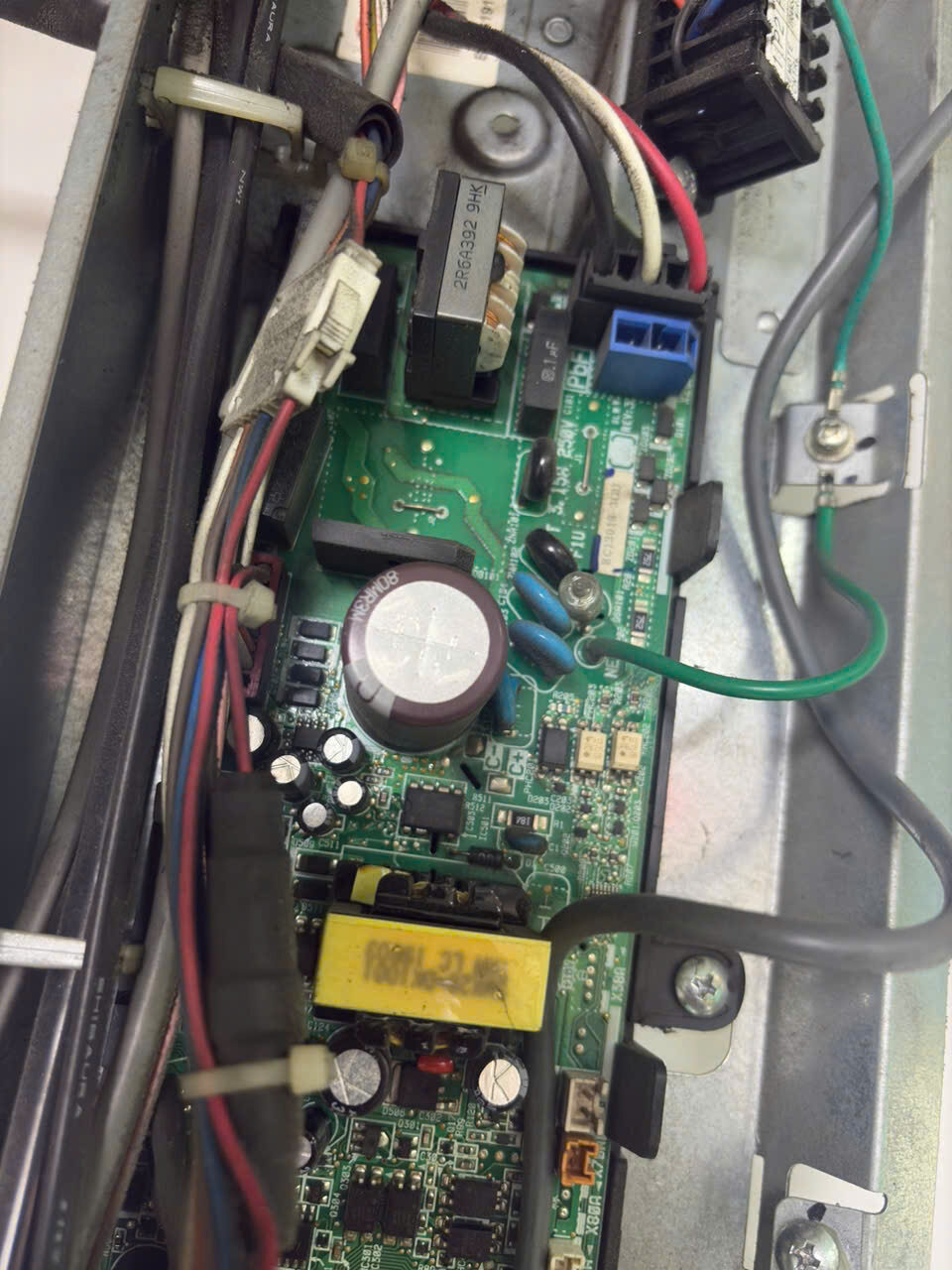 Sửa Máy Lạnh Tại Phú Cường Bình Dương Sửa board máy lạnh