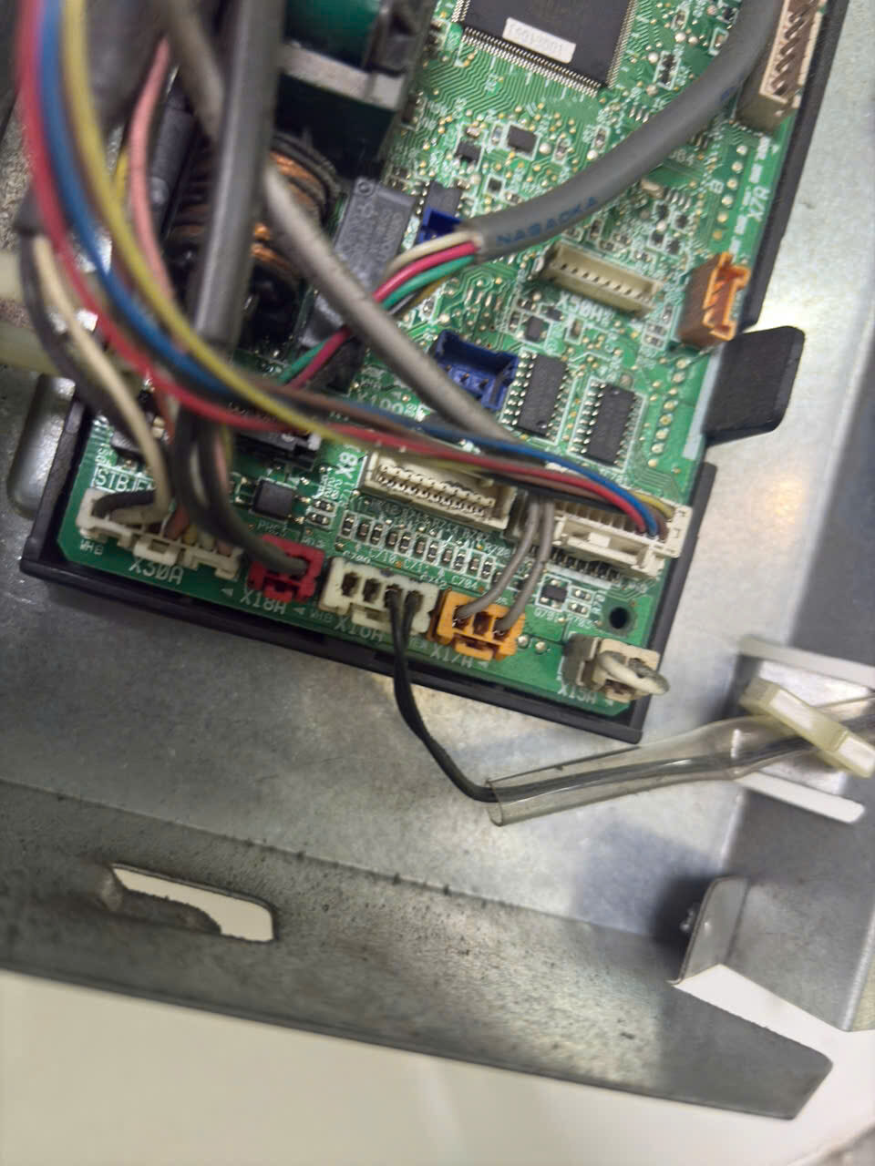 Sửa board máy lạnh inverter